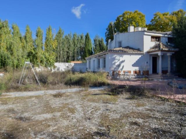 Chalet en venta en Santa Fe photo 0