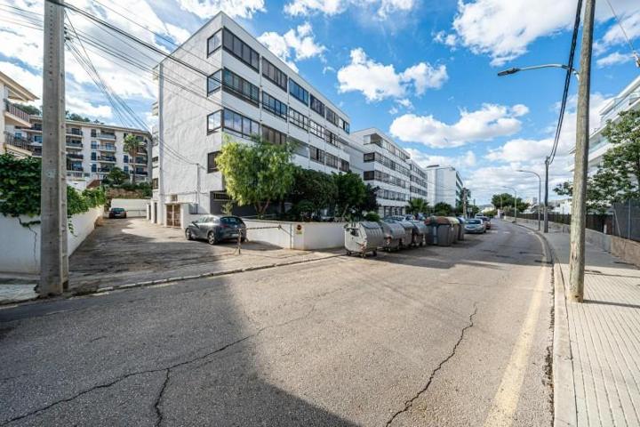 Local comercial en venta en Calvia, Santa Ponsa photo 0