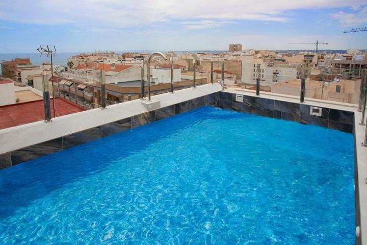 Apartamento en venta en Torrevieja, Playa del Cura photo 0