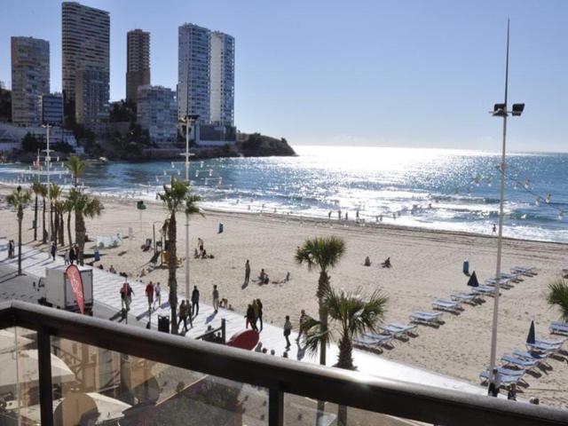 Apartamento en venta en Benidorm, Levante photo 0