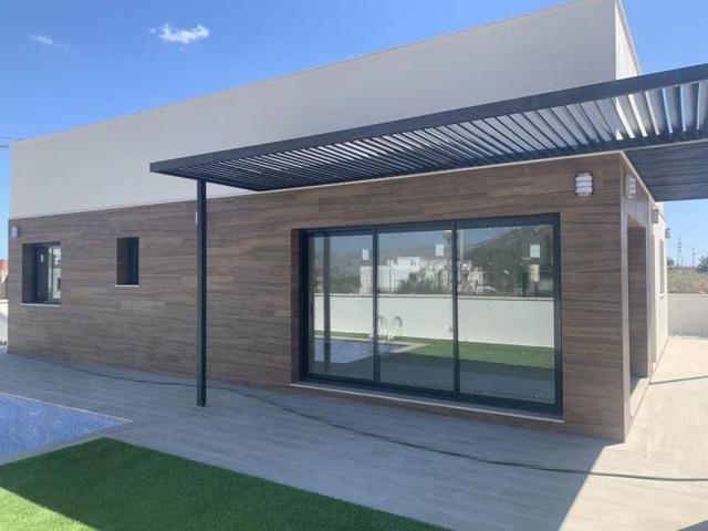 Casa en venta en Polop, Comunidad valenciana photo 0