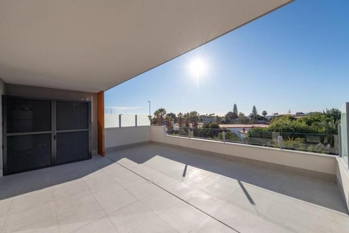 Piso en venta en San Juan, Avda. benidorm photo 0