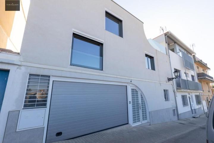 Casa en venta en Granada, Bola de oro photo 0