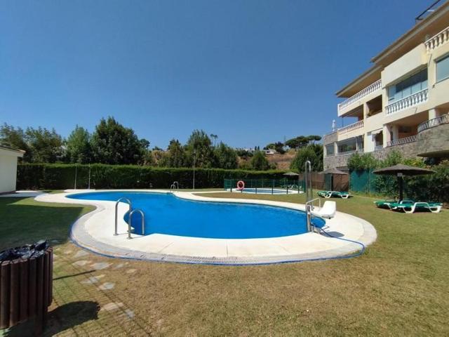 Apartamento en venta en Fuengirola photo 0