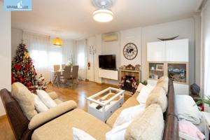 Bungalow en venta en Ogíjares, Zona metropolitana photo 0