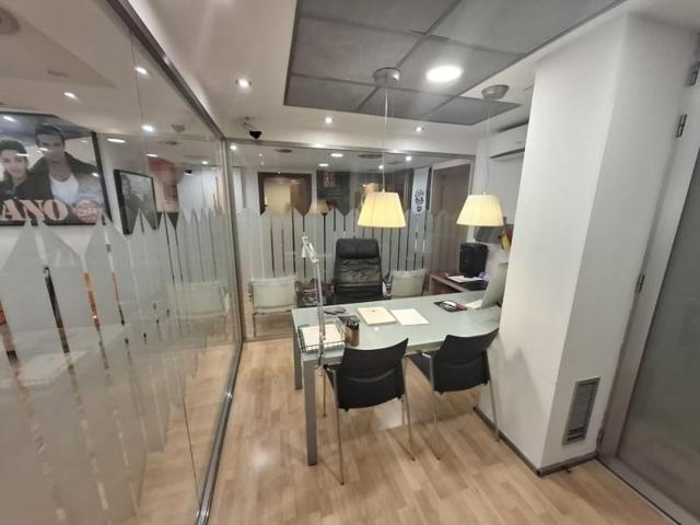 Oficina en venta en Valencia, Morvedre photo 0