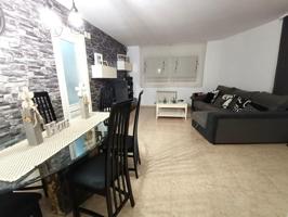 Planta baja en venta en Mataró, Centro photo 0