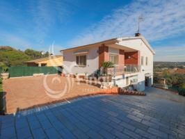 Casa en venta en Santa Eulàlia de Ronçana photo 0
