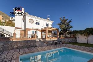 Chalet en venta en Cenes de la Vega, Cenes de la Vega photo 0