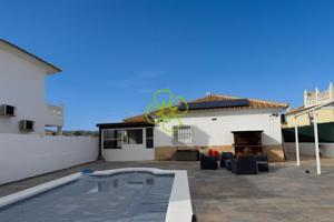 Chalet en venta en Arboleas, Arboleas photo 0