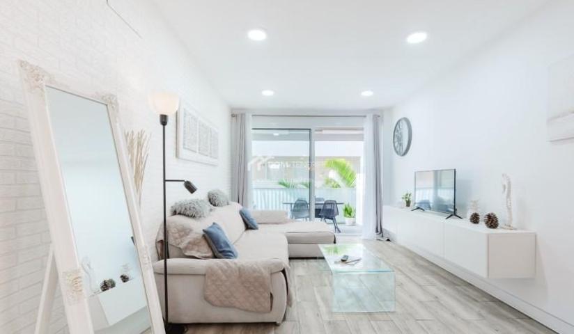 Apartamento en venta en Adeje, El Galeon photo 0