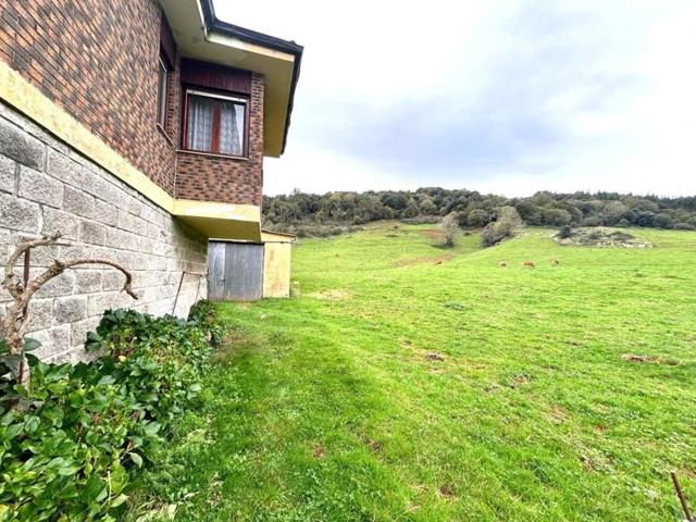 Casa en venta en Hazas de Cesto, Hazas De Cesto photo 0