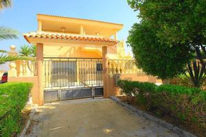 Chalet en venta en San Juan de los Terreros, Costa de almeria photo 0