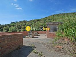 Casa en venta en Alella photo 0