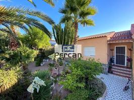 Casa con terreno en venta en El Campello, Carrer Cometa, 03560 photo 0