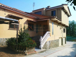 Chalet en venta en San Antonio de Benagéber, Montesano photo 0