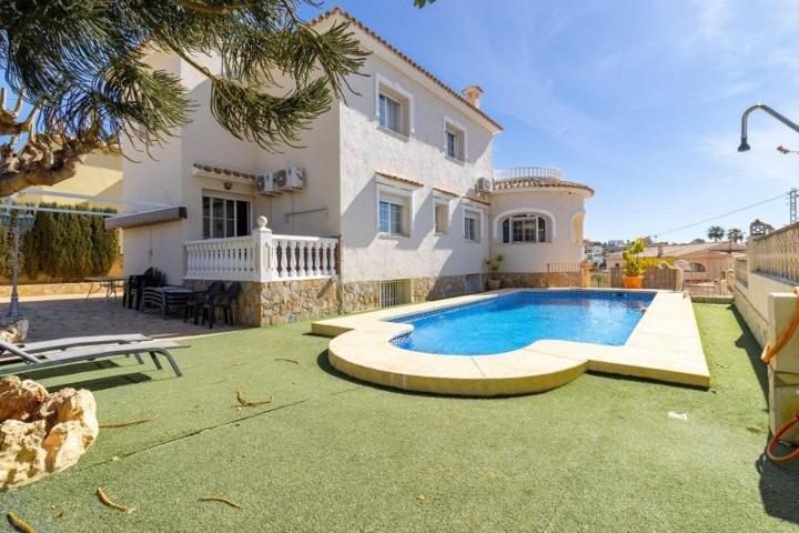 Chalet en venta en Calpe, Garduix photo 0