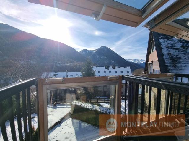 Duplex en venta en Naut Aran photo 0