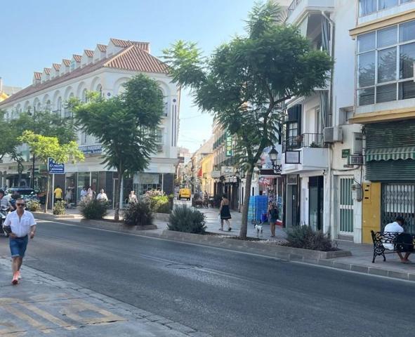 Edificio en venta en Fuengirola, Centro photo 0