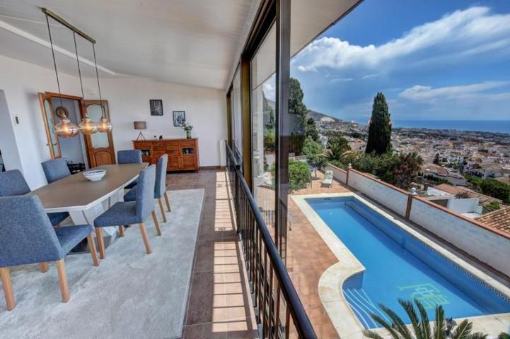Chalet en venta en Benalmádena, Benalmádena Pueblo photo 0