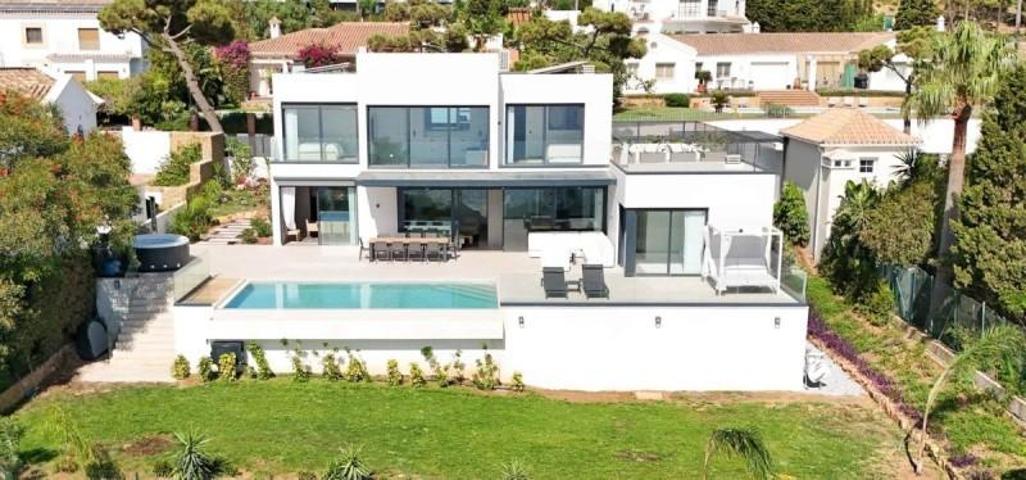 Chalet en venta en Manilva, Manilva photo 0