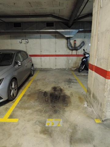 Parking en alquiler en Barcelona, La Vila Olímpica del Poblenou photo 0