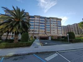 Garaje en alquiler en Avilés, Avilés photo 0