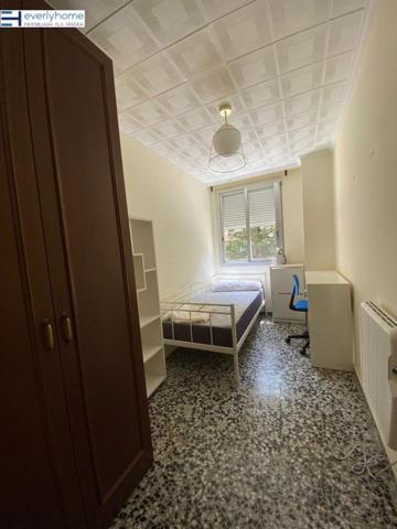 Habitación en alquiler en Valencia, Aiora - Ayora photo 0