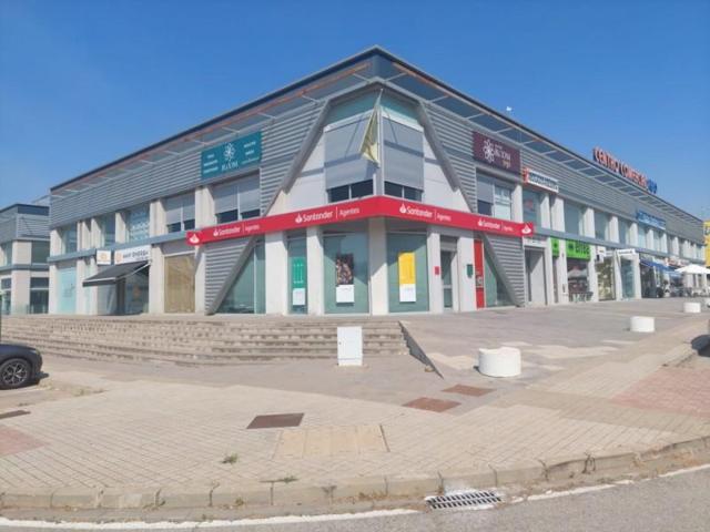 Local comercial en alquiler en Bollullos de la Mitación, Pi pibo photo 0