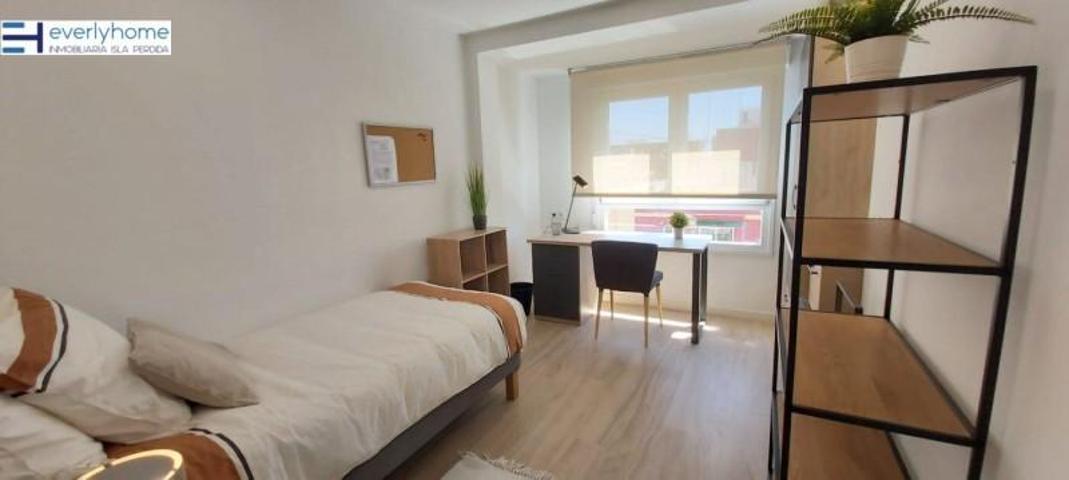 Habitación en alquiler en Valencia, Aiora - Ayora photo 0