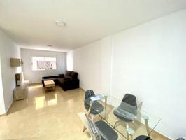 Piso en alquiler en Almoradi, Ceade photo 0