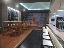 Local comercial en alquiler en Lugo, Avd. de Madrid photo 0