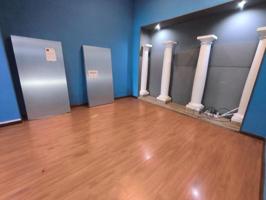 Local comercial en alquiler en Córdoba, Ollerías photo 0