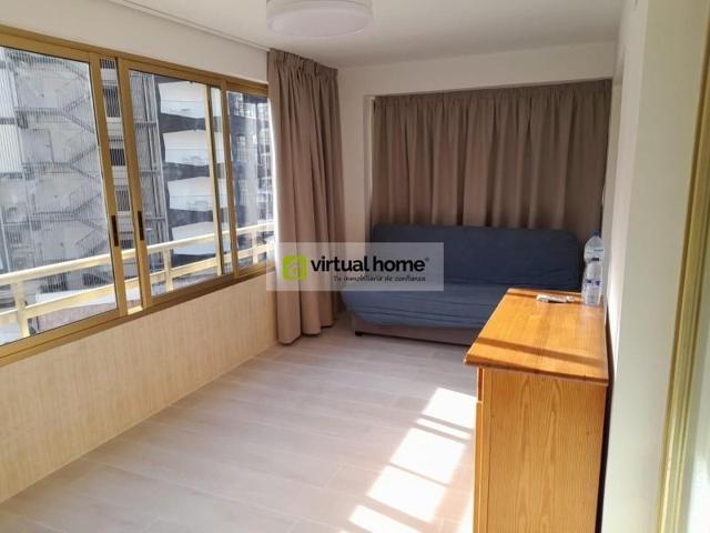 Piso en alquiler en Benidorm, Avenida del Mediterraneo photo 0