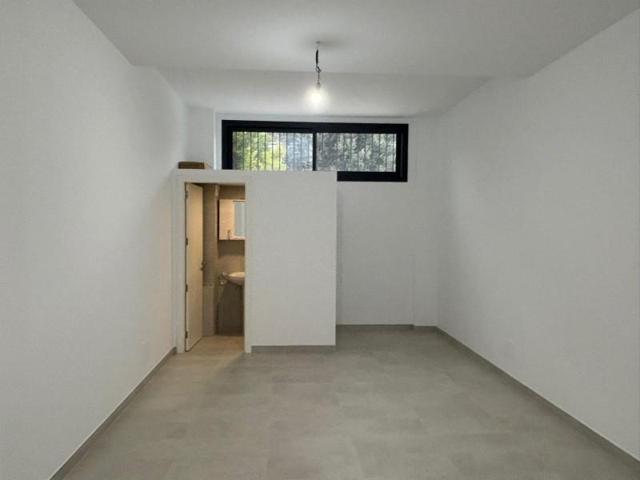 Local comercial en alquiler en Mallorca, Pere Garau photo 0