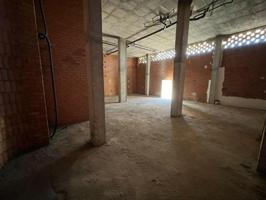 Local comercial en alquiler en Alicante, Los angeles photo 0