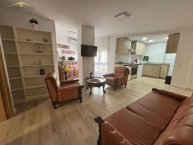 Piso en alquiler en Málaga, Perchel - Sur photo 0