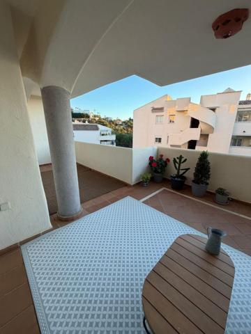 Piso en alquiler en Marbella, Este - Elviria photo 0