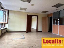 Local comercial en alquiler en Santander photo 0