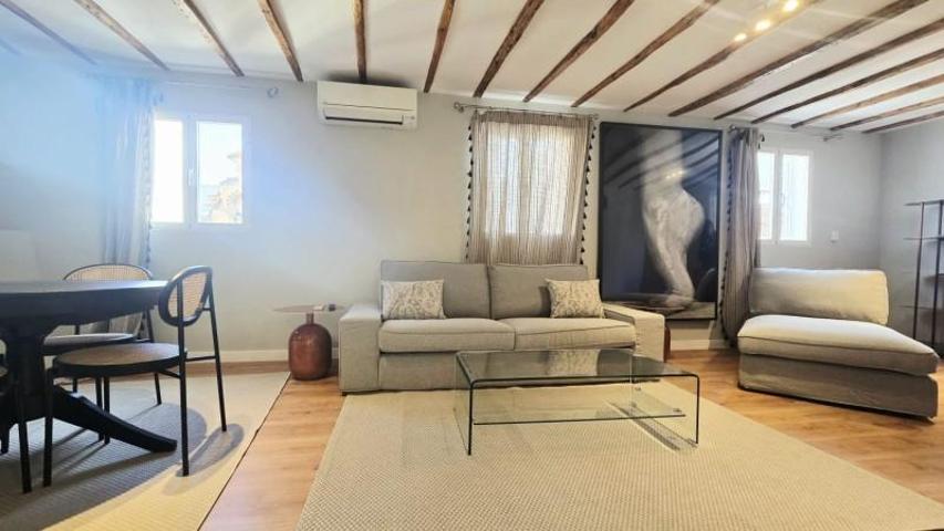 Piso en alquiler en Madrid, Centro - Malasana photo 0