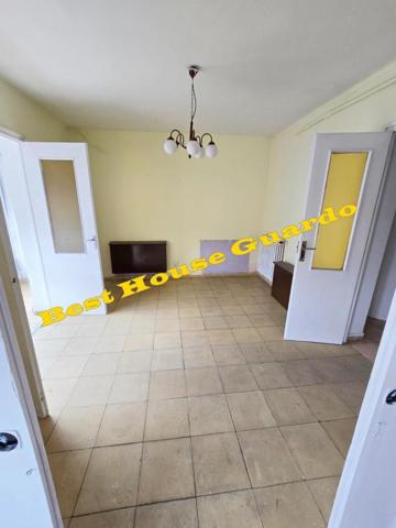 Piso en venta en Guardo, Northern spain photo 0