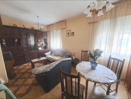 Apartamento en venta en Ponferrada, Flores del sil photo 0
