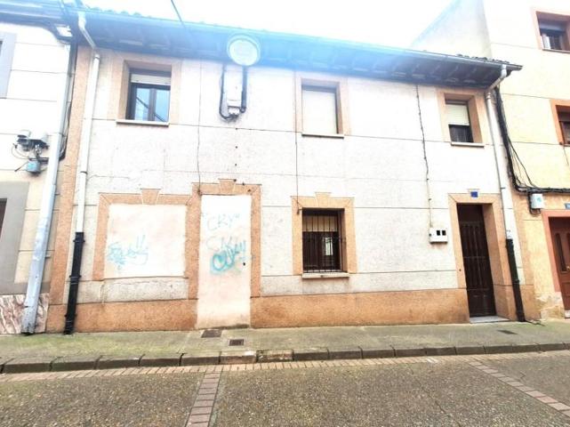 Casa en venta en Sahagún, Sahagún photo 0