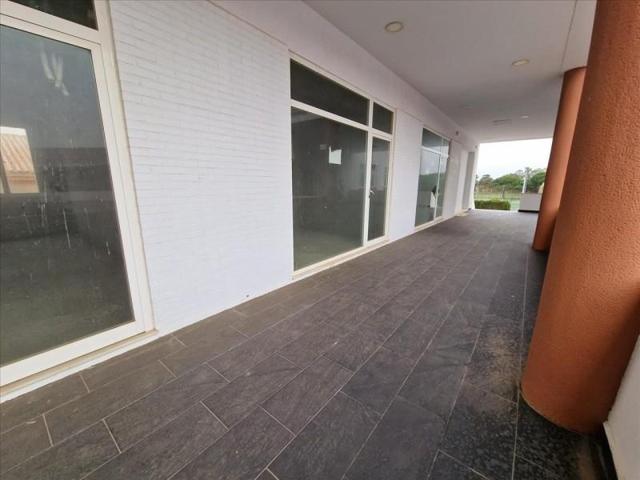 Local comercial en venta en Chiclana de la Frontera, UR Novo Sancti Petri, 11130 photo 0
