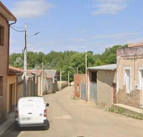 Casa en venta en Castrogonzalo, Castilla y leon photo 0