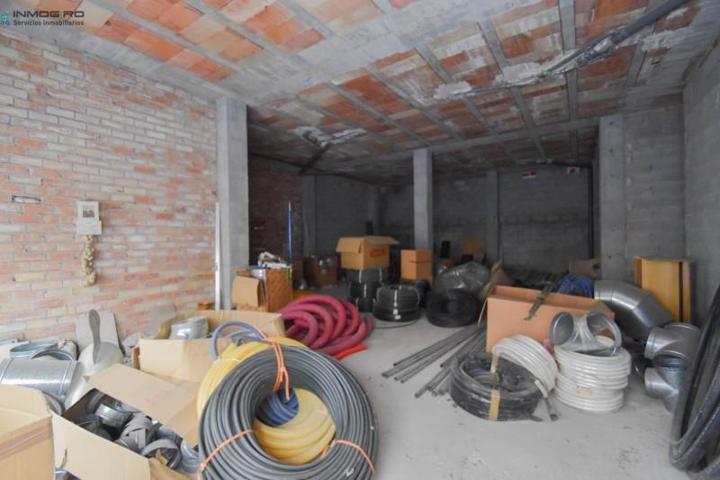 Local comercial en venta en Atarfe, Plaza de abastos photo 0