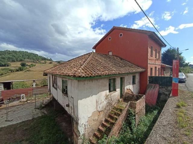 Casa en venta en Llanera, Northern spain photo 0