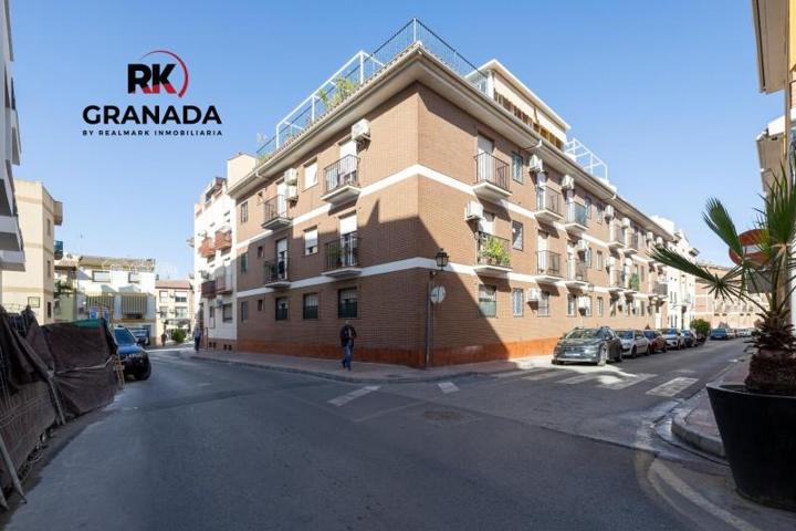 Oficina en venta en Armilla, Ayuntamiento photo 0