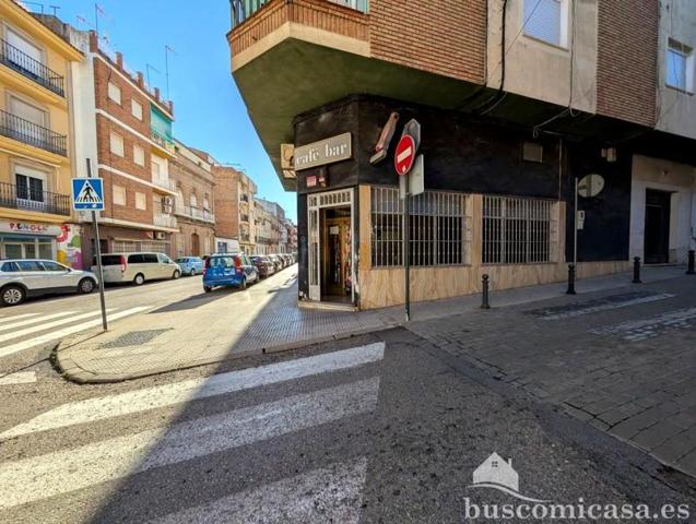 Local comercial en venta en Linares, Calle Zambrana, 23700 photo 0