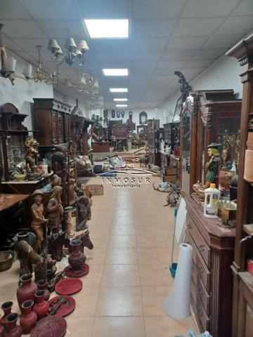 Local comercial en venta en Lucena, Lucena photo 0